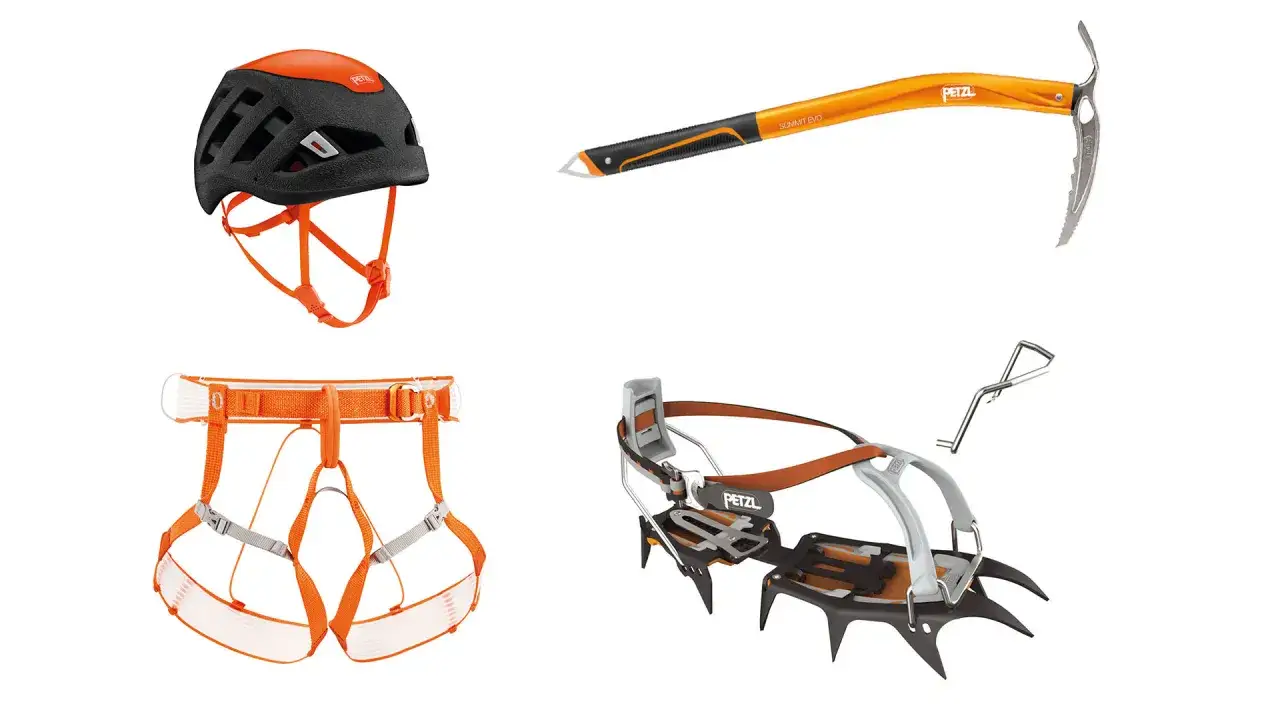Sicherheitsausrüstung für die Hochtour: Helm, Eispickel, Klettergurt und Steigeisen. Perfekt für deine Packliste Hochtour.